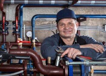 How to make your plumbing pipes last longer