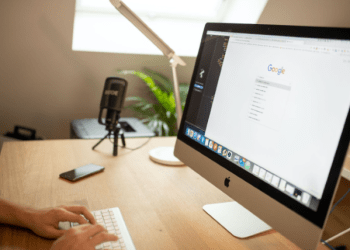 7 Digital Marketing Hacks That Grow Your Small Business in 2025